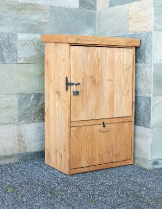 Parcel Locker with storage